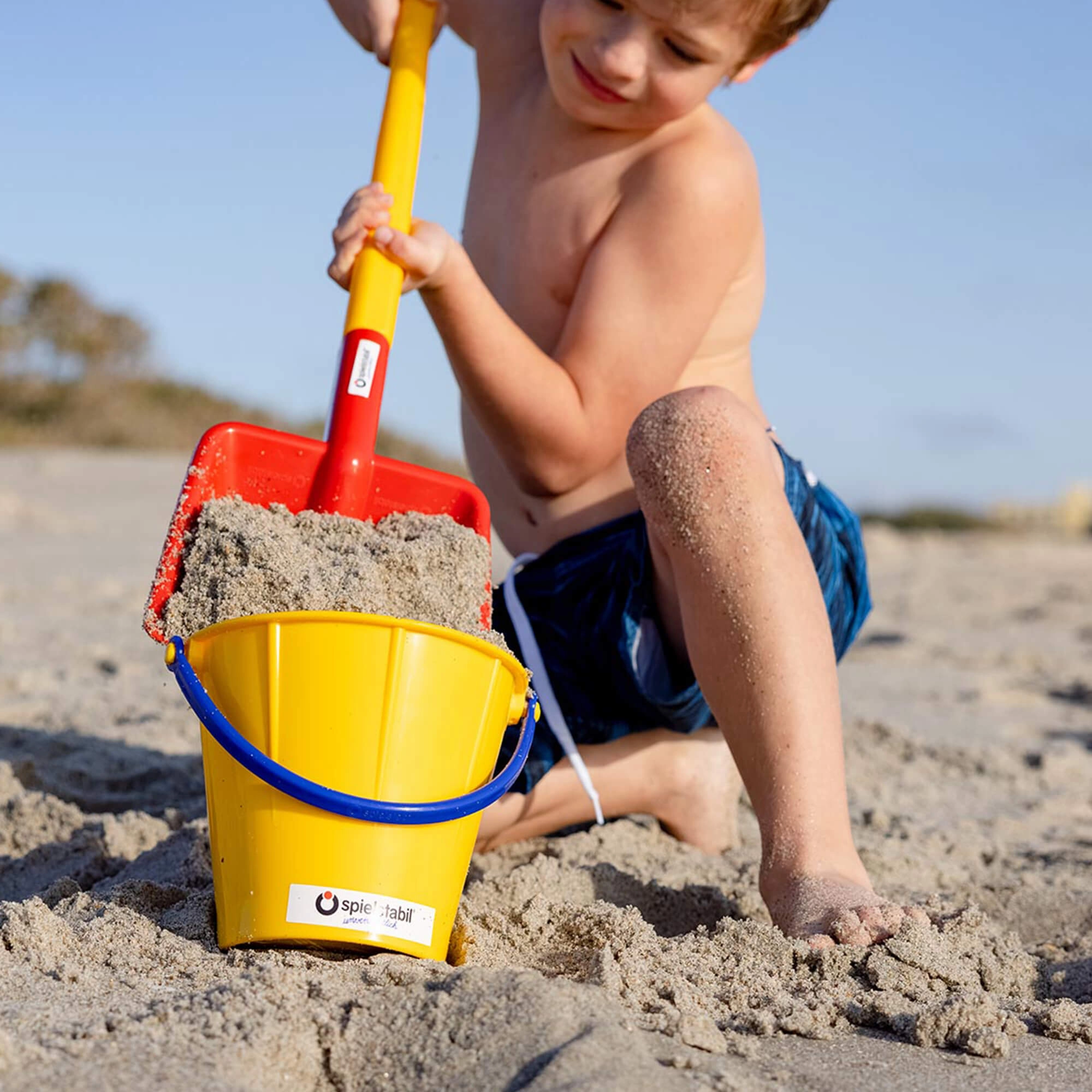 Children's Long Handled Flat Shovel