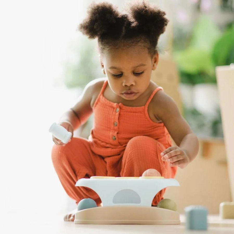 Dantoy - Tiny BioPlastic Pounding Bench