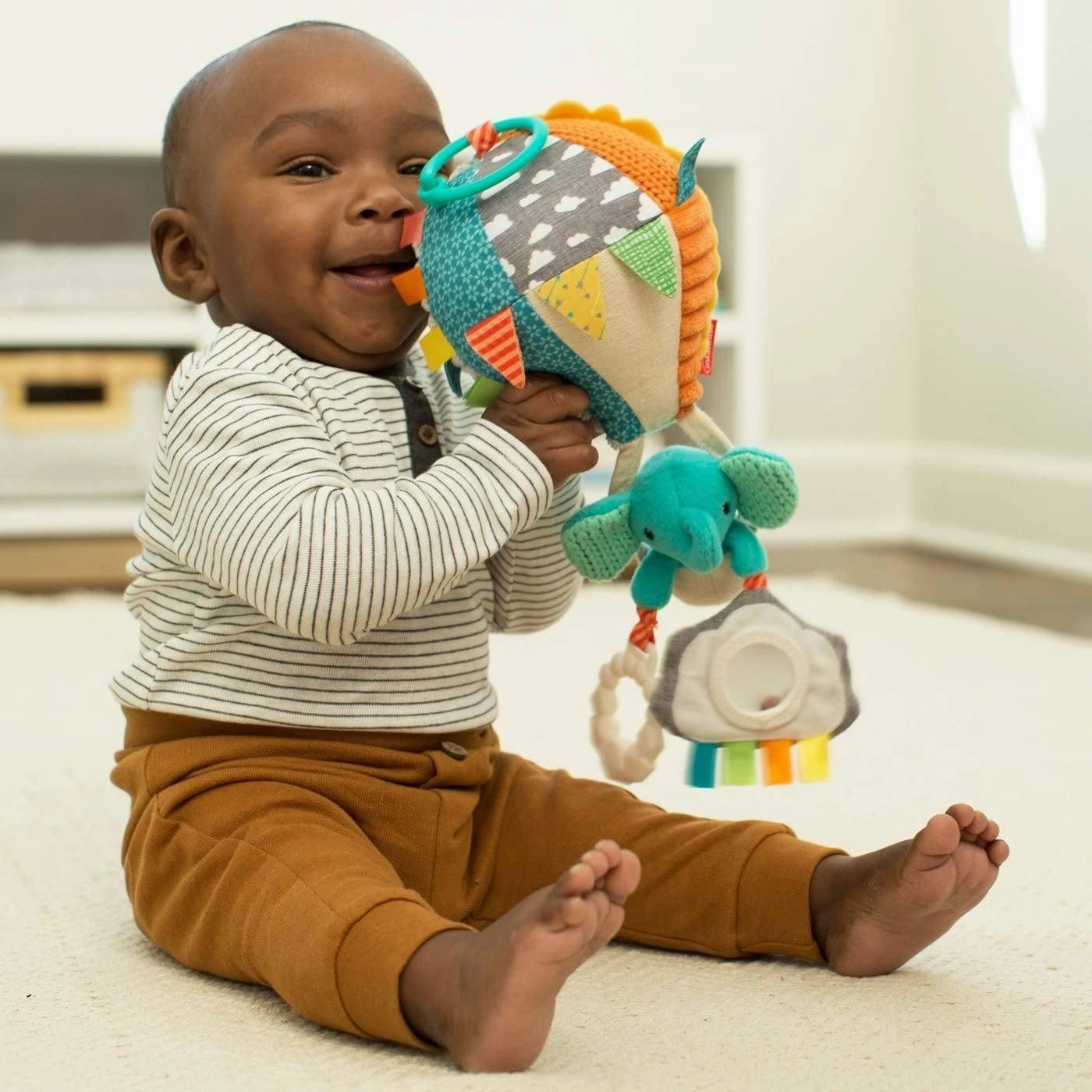 Infantino Go Gaga Playtime Pal - Hot Air Balloon