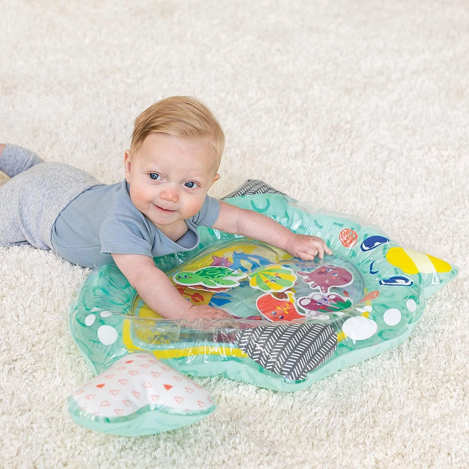 Infantino Pat & Play Water Mat Narwhal