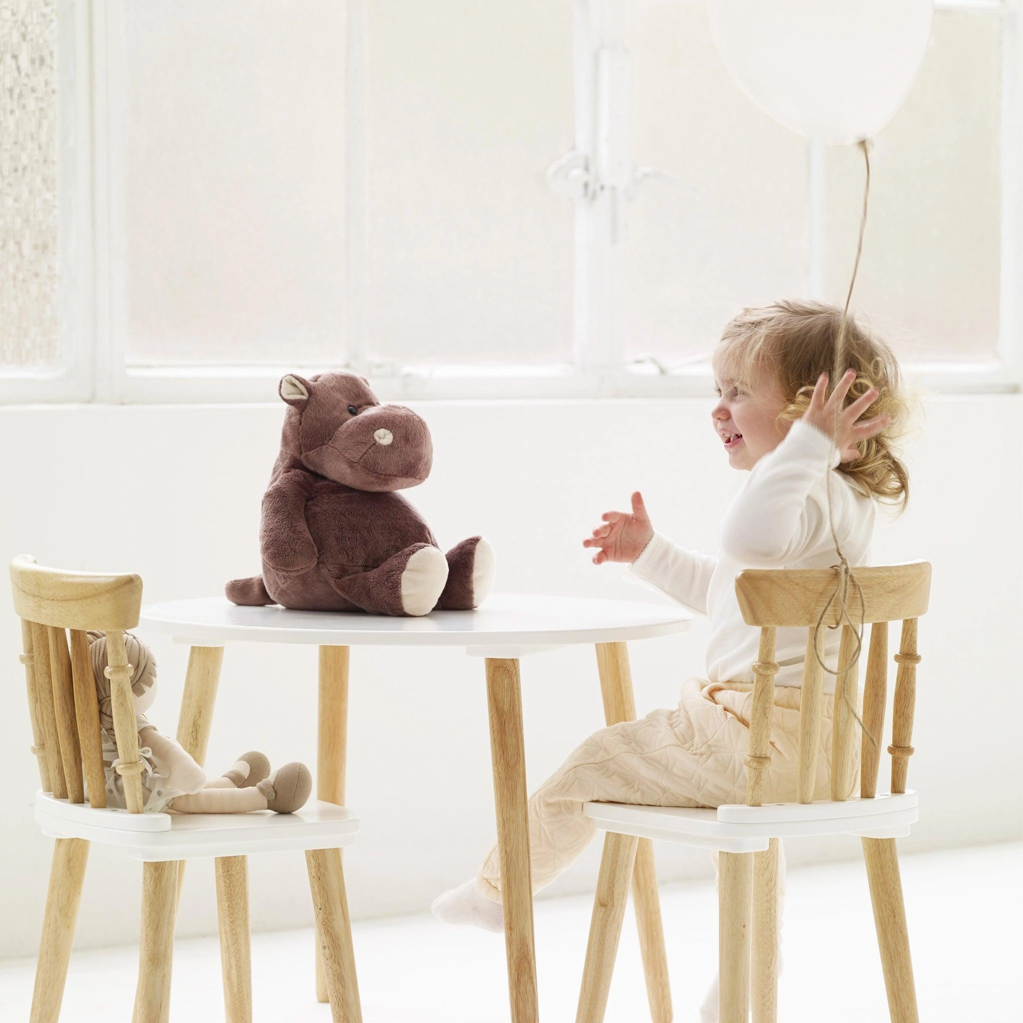 Le Toy Van Premium Wooden Table & Chairs