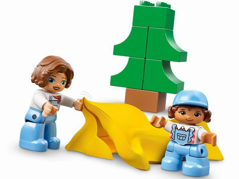 LEGO 10946 Duplo Family Camping Van Adventure