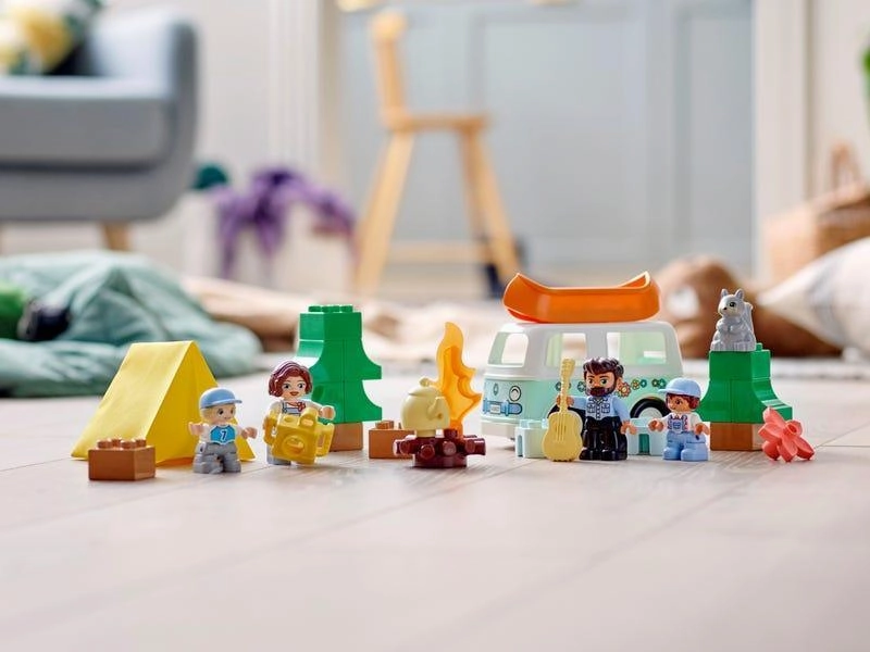 LEGO 10946 Duplo Family Camping Van Adventure