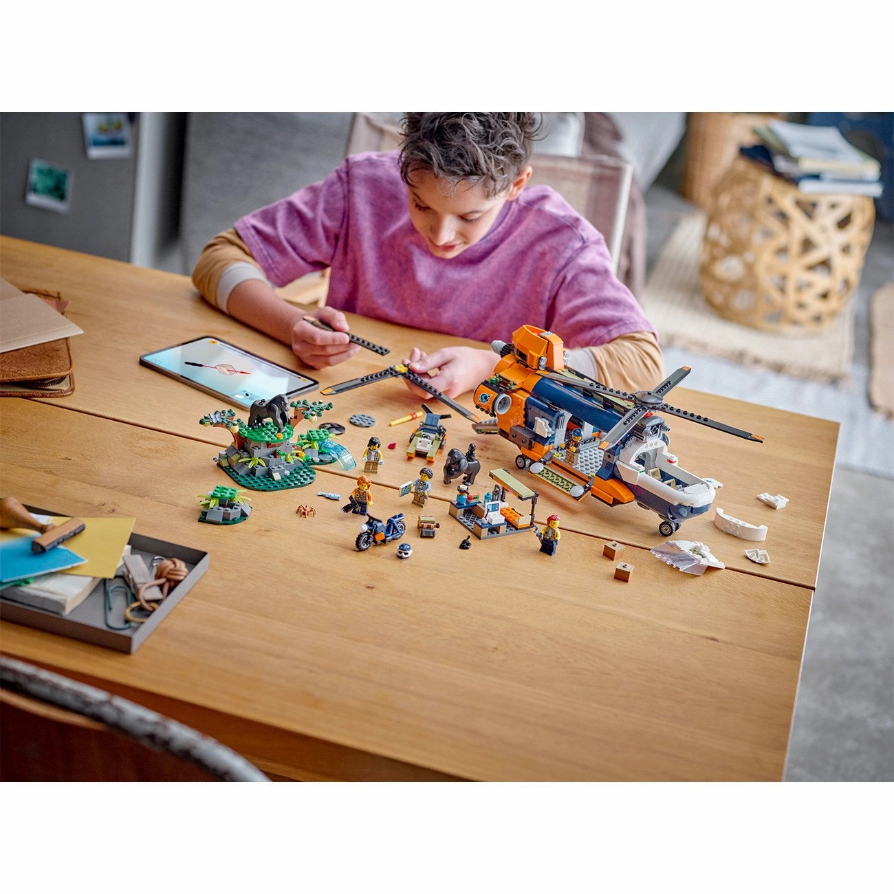 LEGO City Jungle Adventure  Helicopter and Expedition Base