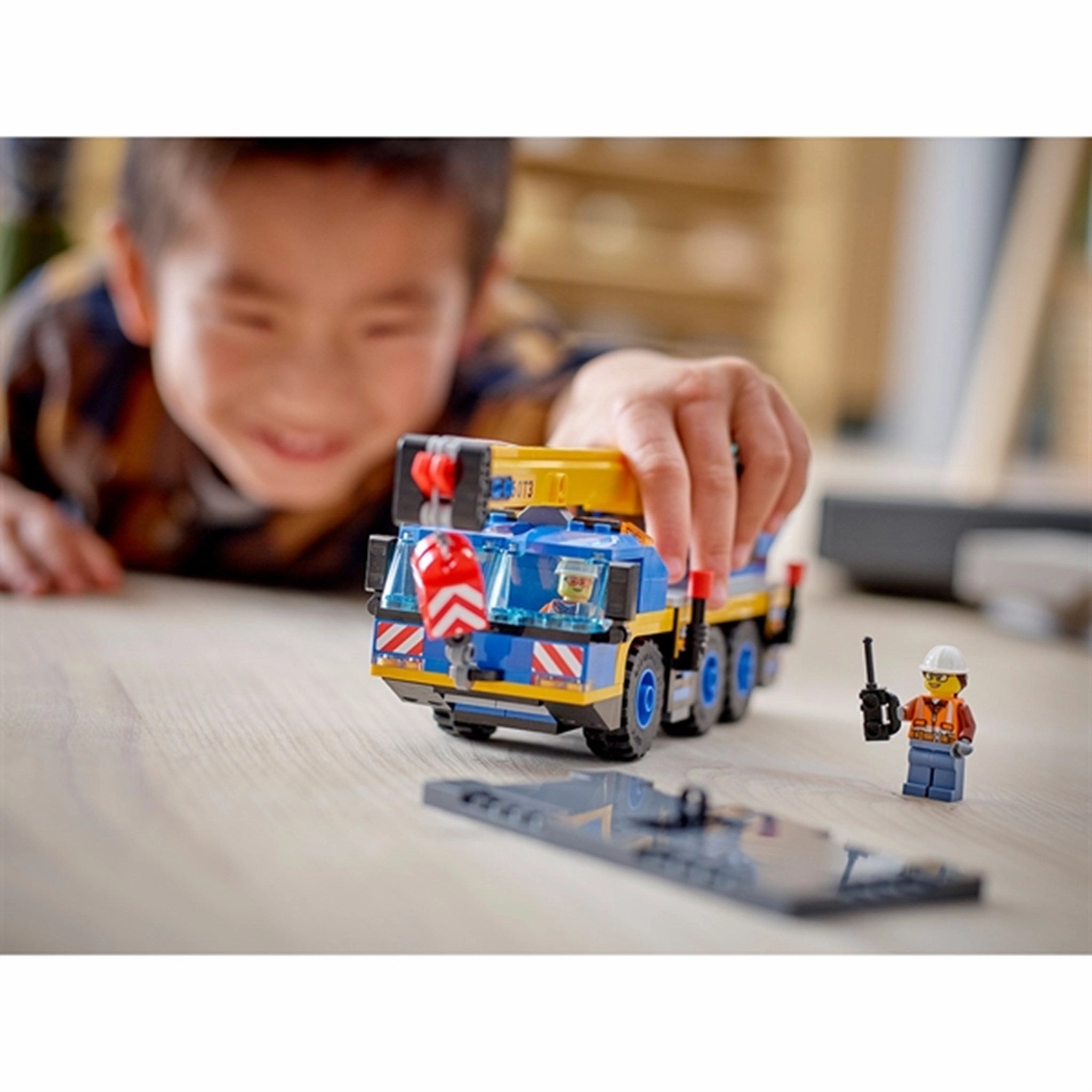 LEGO City Mobile Crane