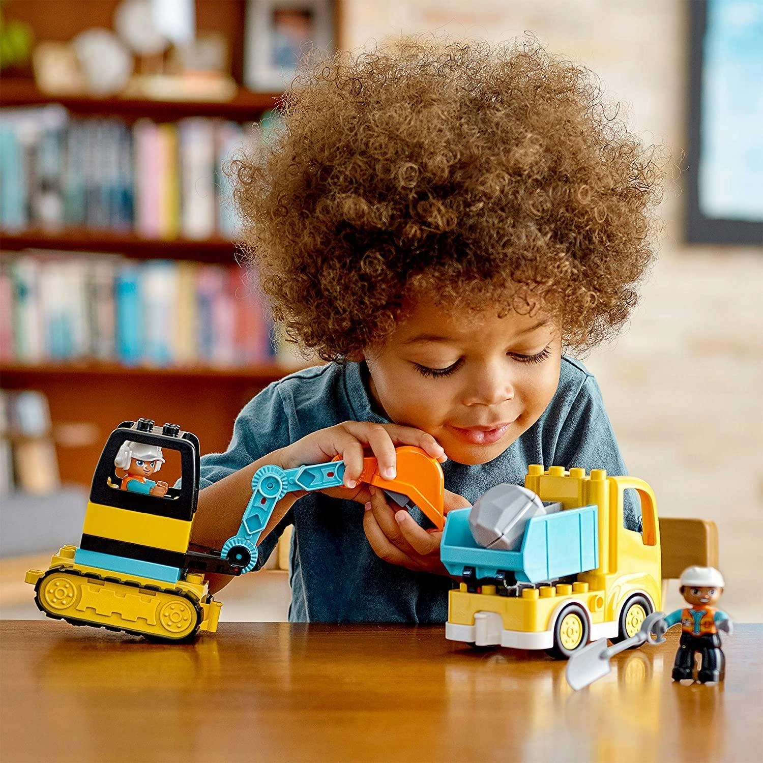 LEGO DUPLO 10931 Truck & Tracked Excavator