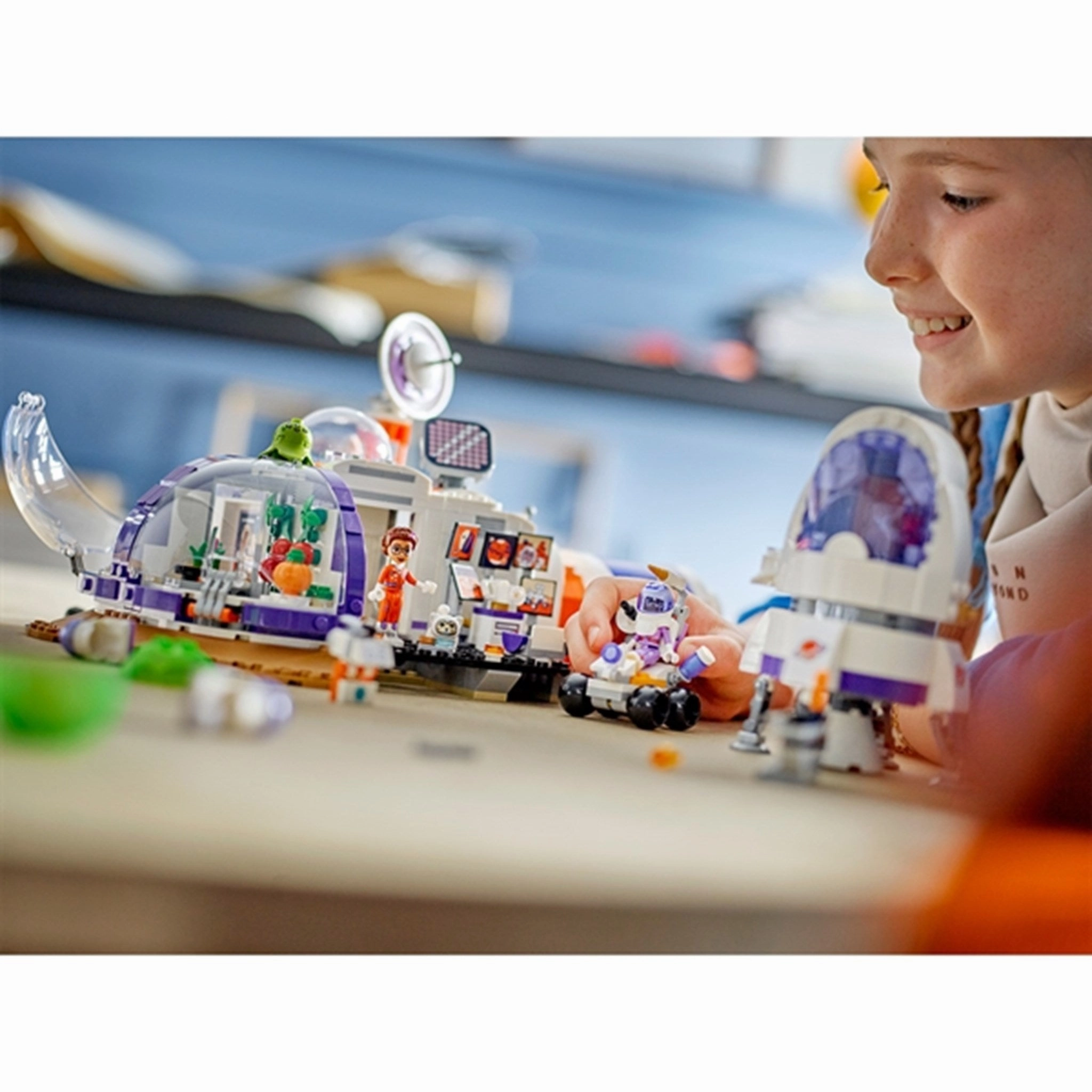 LEGO Friends Mars Space Base and Rocket
