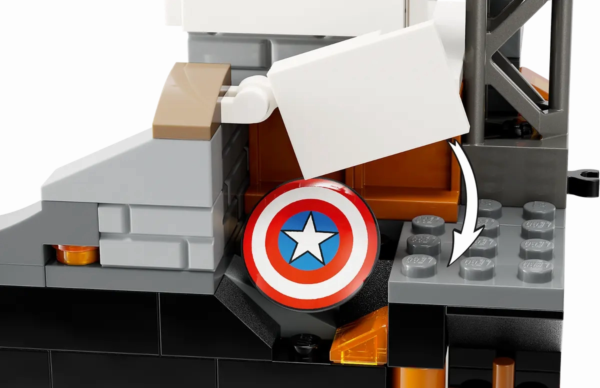 LEGO Marvel Endgame Final Battle 76266 Avengers Model