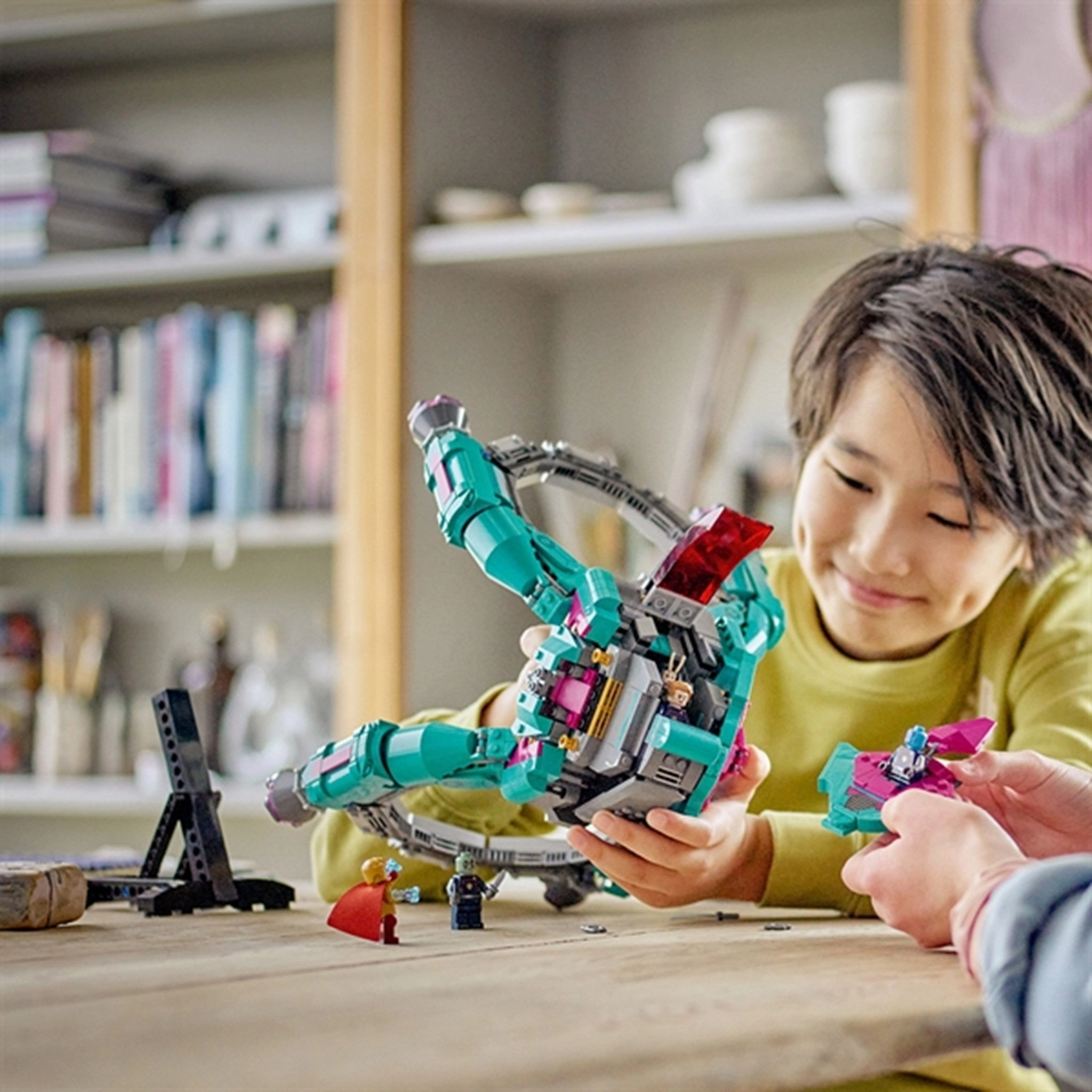 LEGO Marvel The New Guardians' Ship