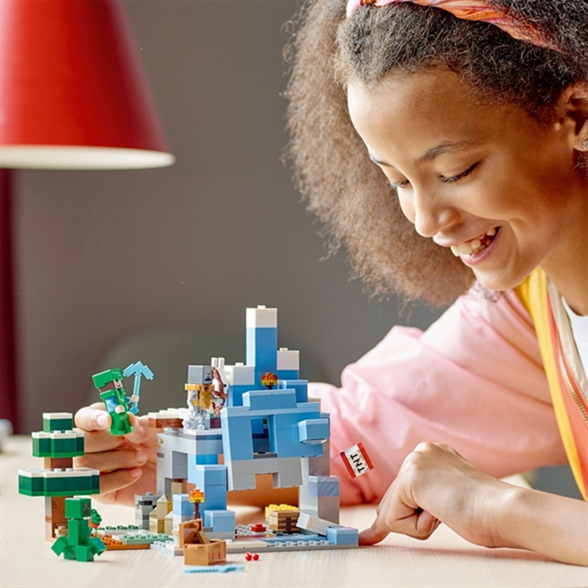 LEGO Minecraft The Frozen Peaks