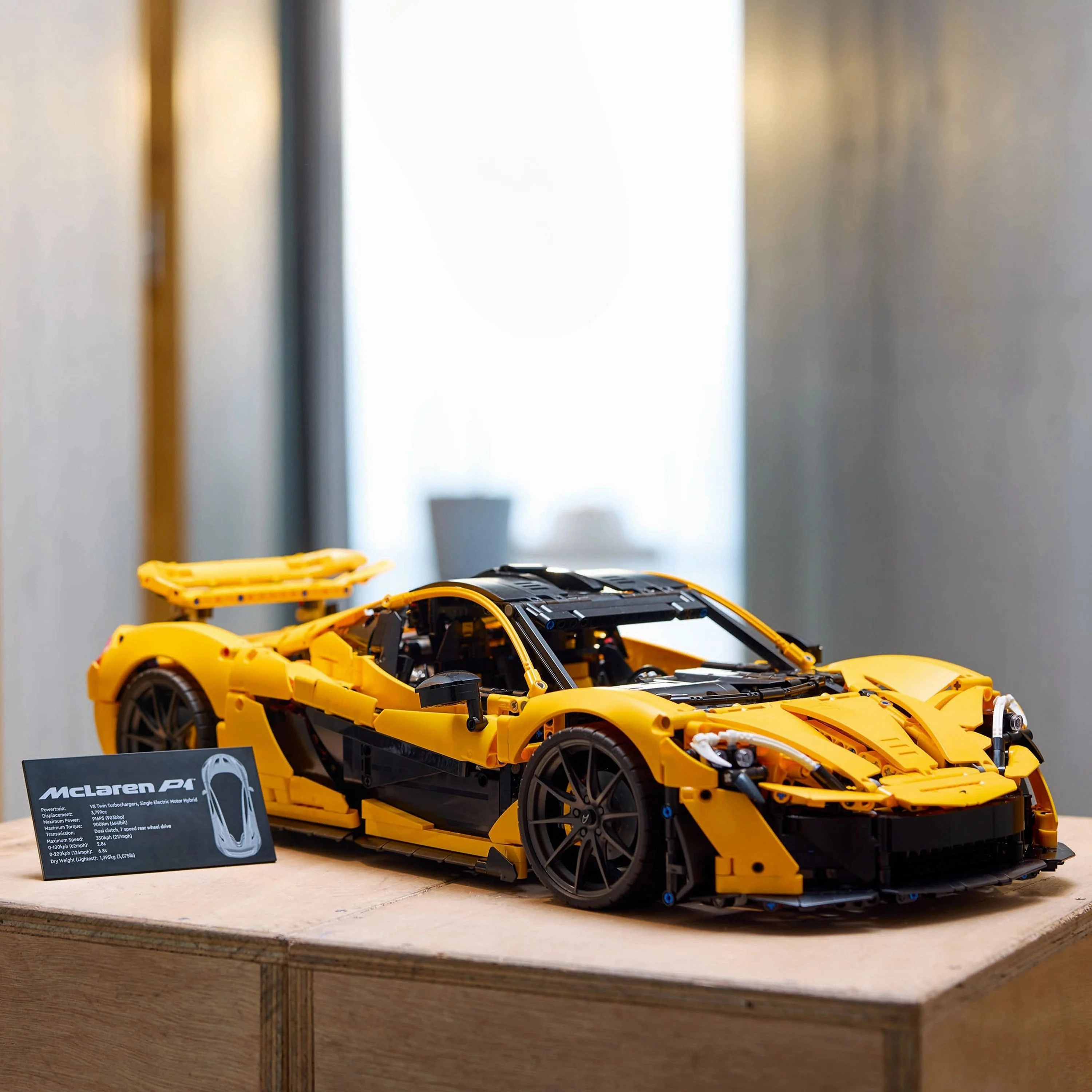 LEGO Technic McLaren P1 Hypercar Set for Adults, Vehicle Enthusiast Gift 42172
