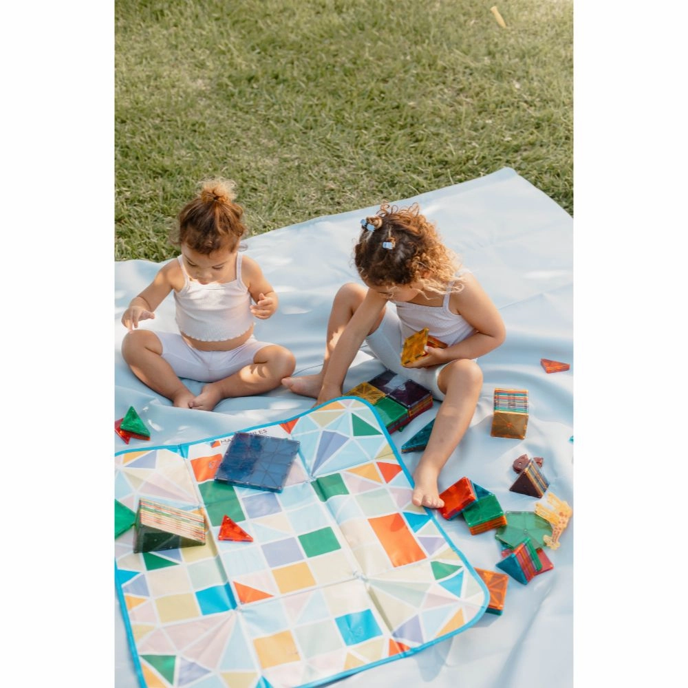 MAGNA-TILES Classic Storage Bin & Interactive Playmat