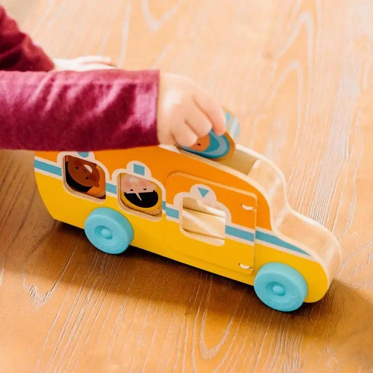 Melissa & Doug 30738 GO Tots Roll & Ride Bus