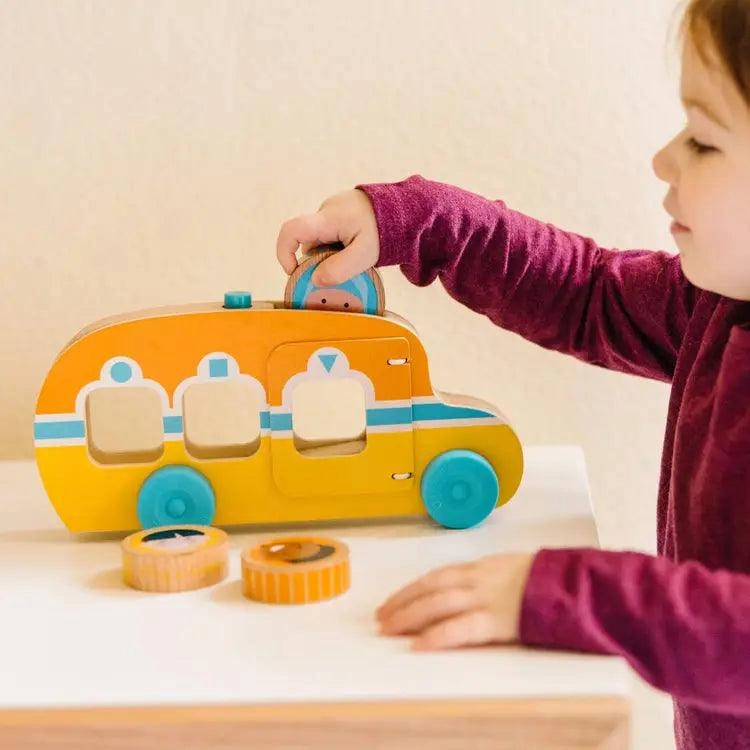 Melissa & Doug 30738 GO Tots Roll & Ride Bus