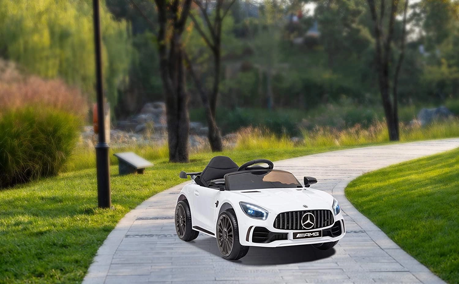 Mercedes-Benz AMG GTR 6V Battery Ride-on Car - White