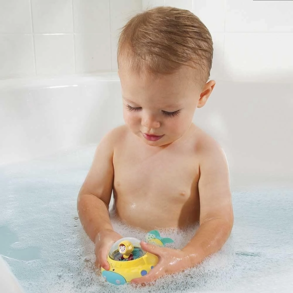 Munchkin Bath Toy Undersea Submarine Explorer