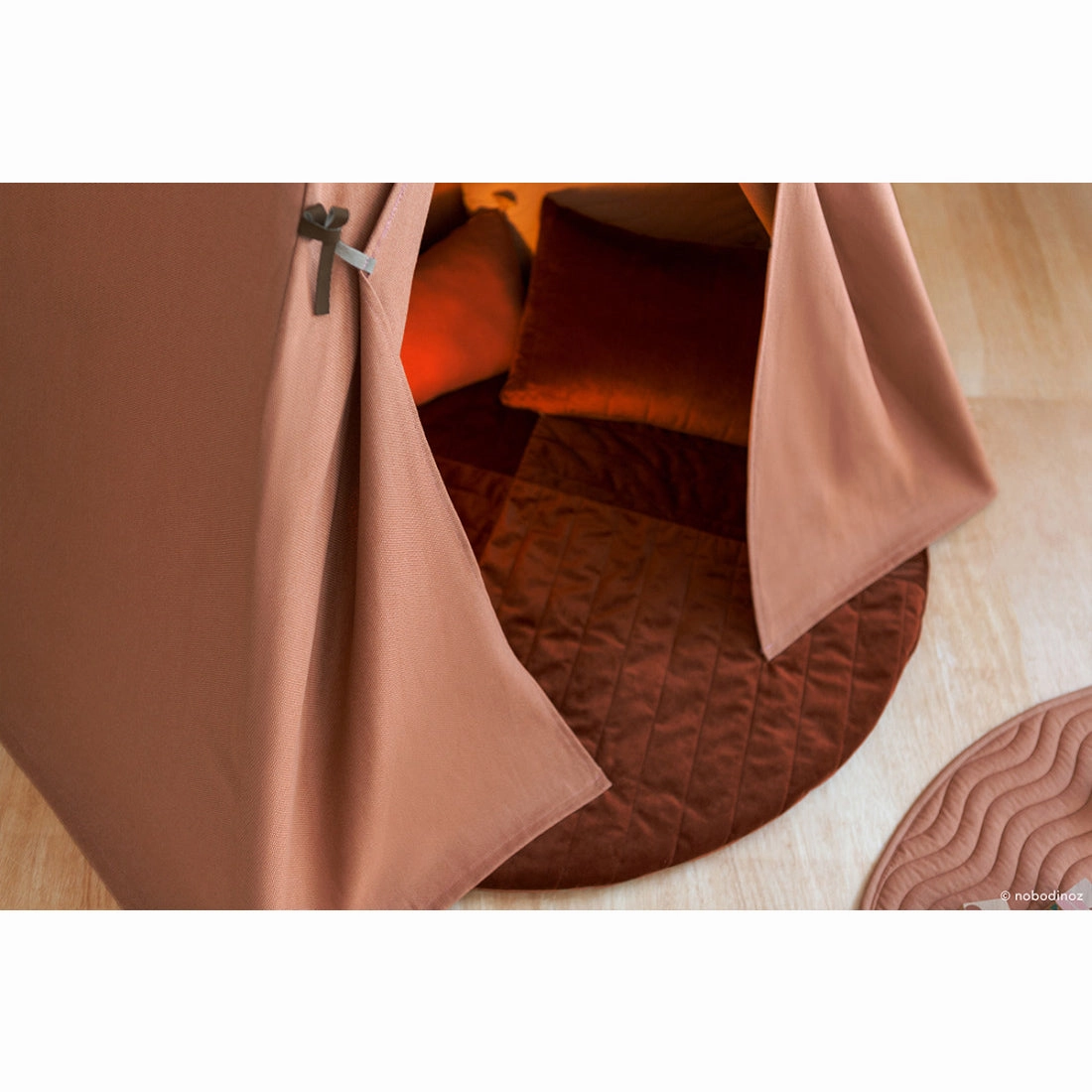 nobodinoz Nevada Tipi Sienna Brown