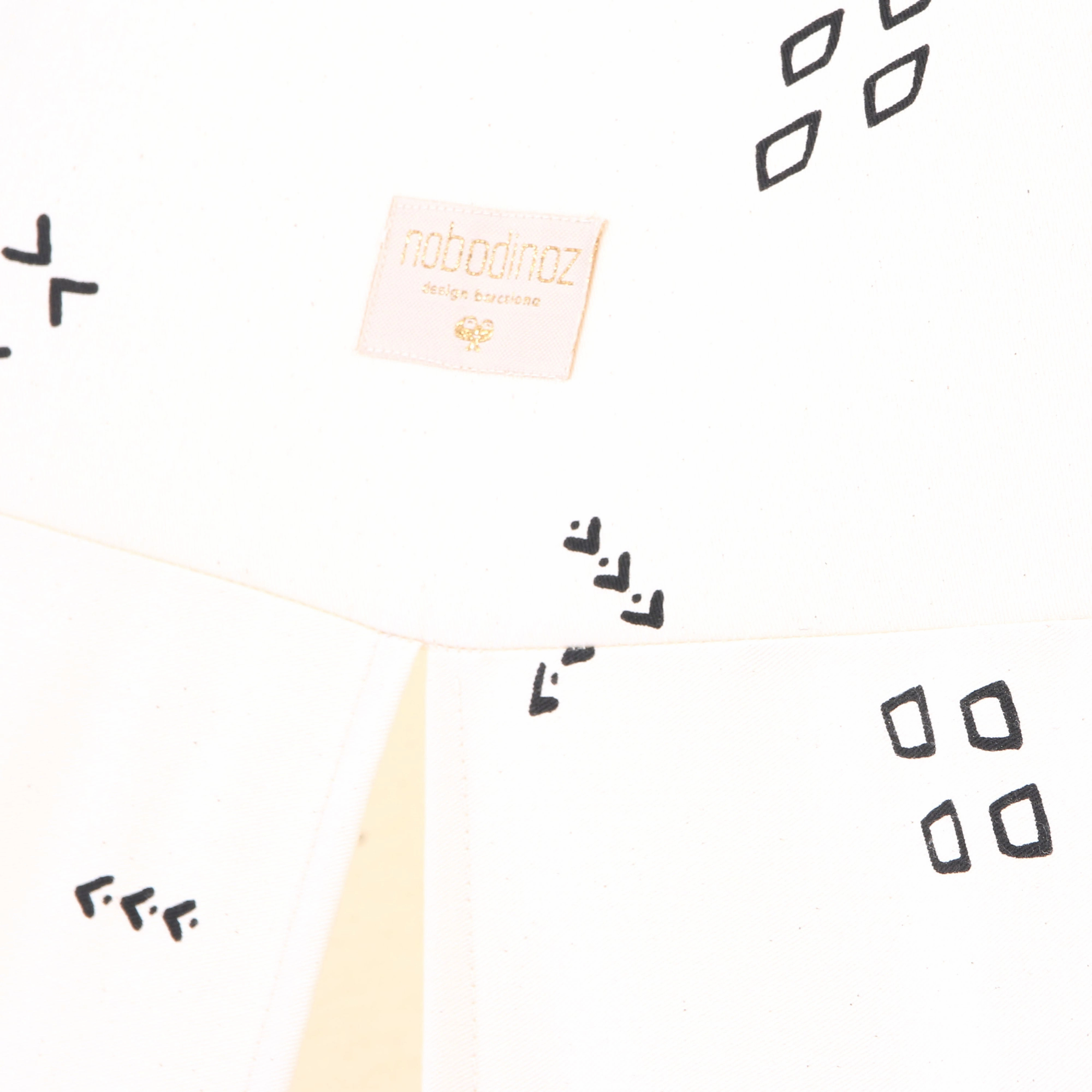 nobodinoz Teepee Black Secrets/Natural