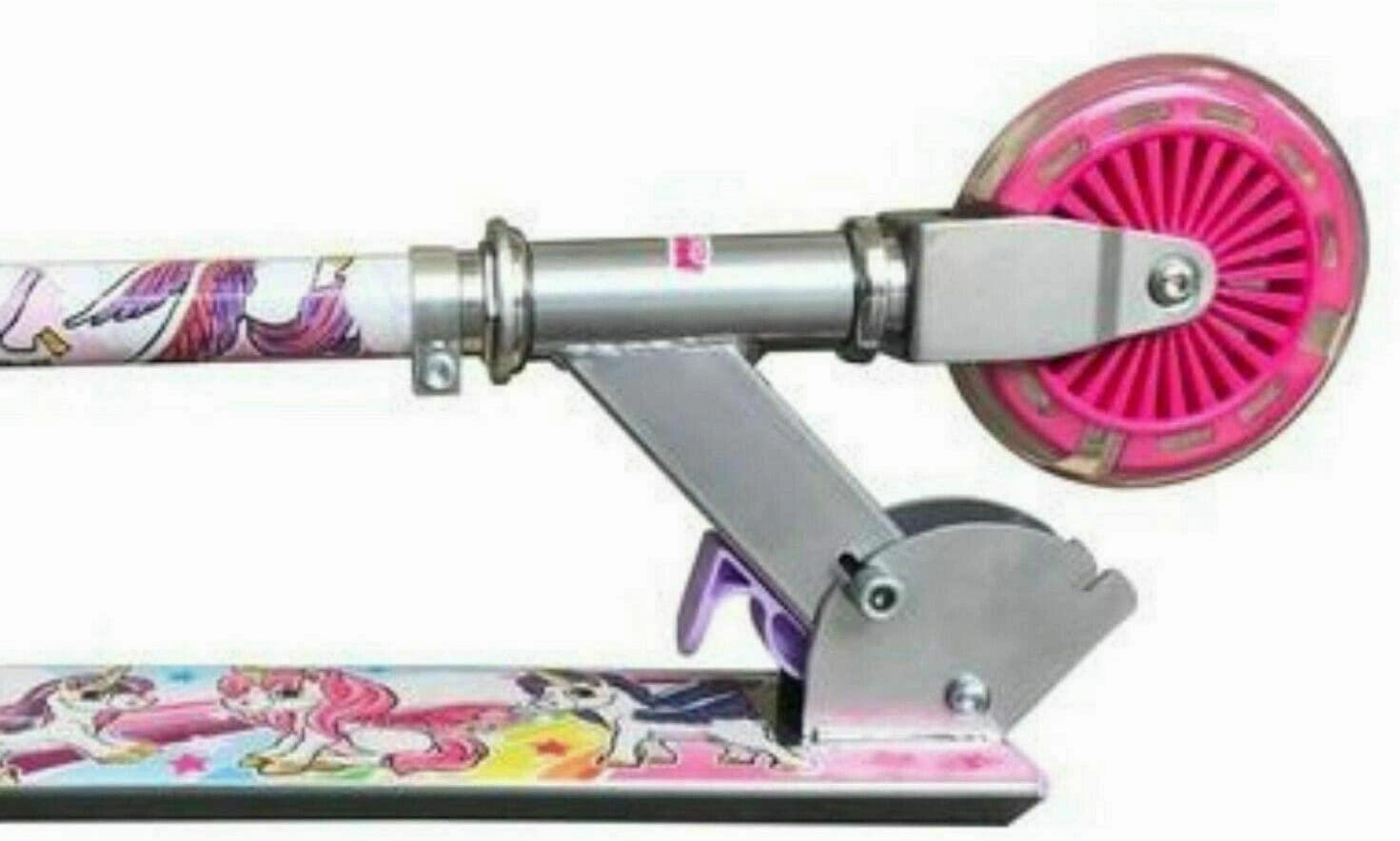 Ozbozz Unicorn Scooter with Light up Wheels