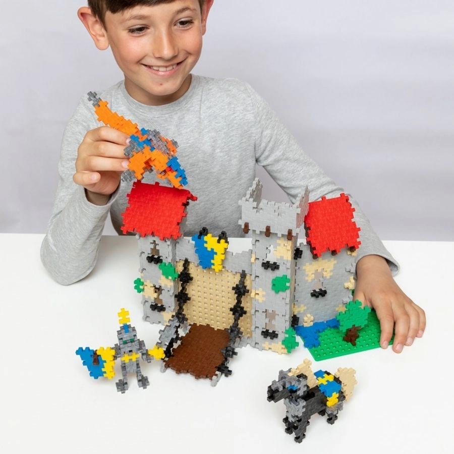 Plus-Plus: Basic Castle 760 Pieces Construction Toy