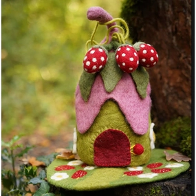 Pre-Order Papoose Strawberry House and Mat (Ships in late June/early July)