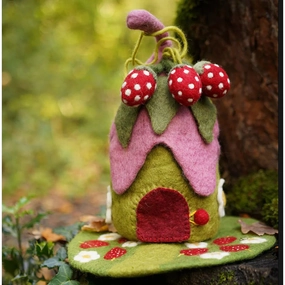 Pre-Order Papoose Strawberry House and Mat (Ships in late June/early July)