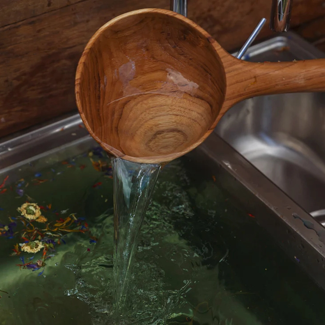 Pre-Order Papoose Traditional Water Scooper (Ships in late June/early July)