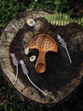 Pre-Order Wild Mountain Child Mushroom Multi Tool (Ships at the end of June)