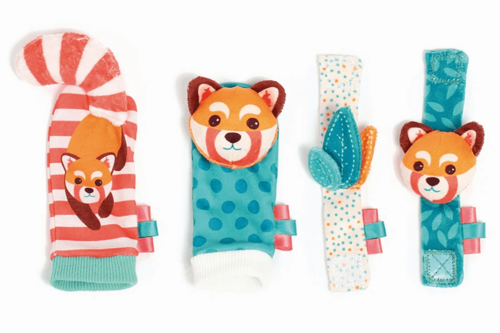 Rattle and Crinkle Socks   Squeak and Grasp Wrist Toys