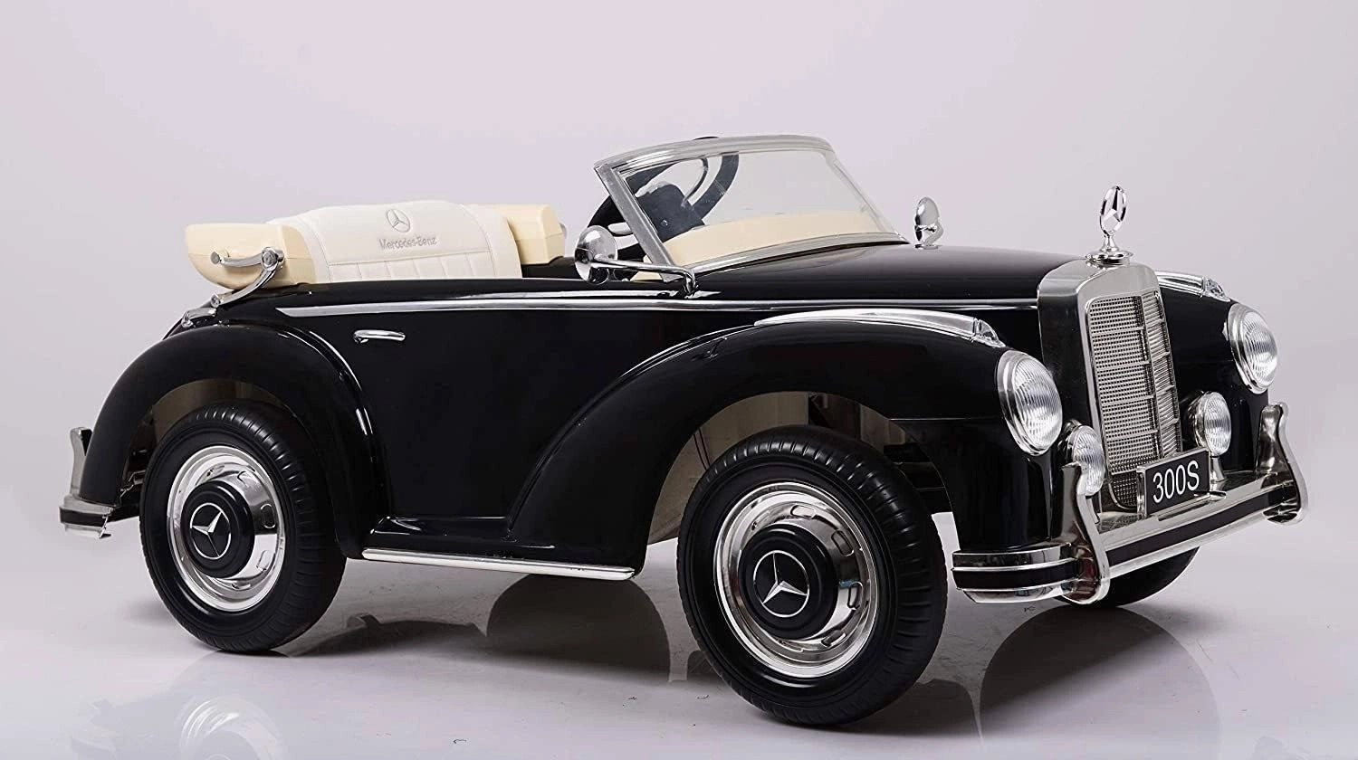 Ricco CLASSIC Mercedes Benz 300S (W188) 12V Battery Electric Ride-On Car Black X-Display