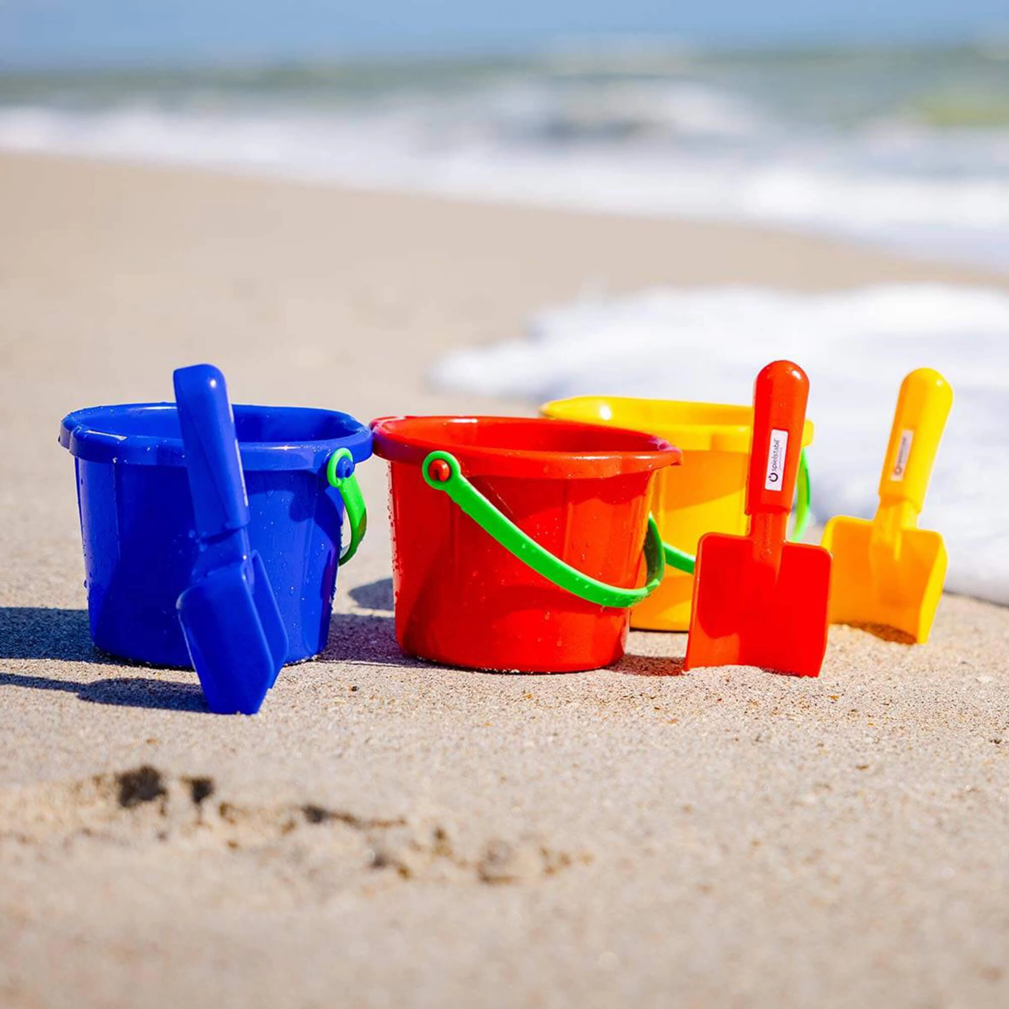 Small Sand Scoop
