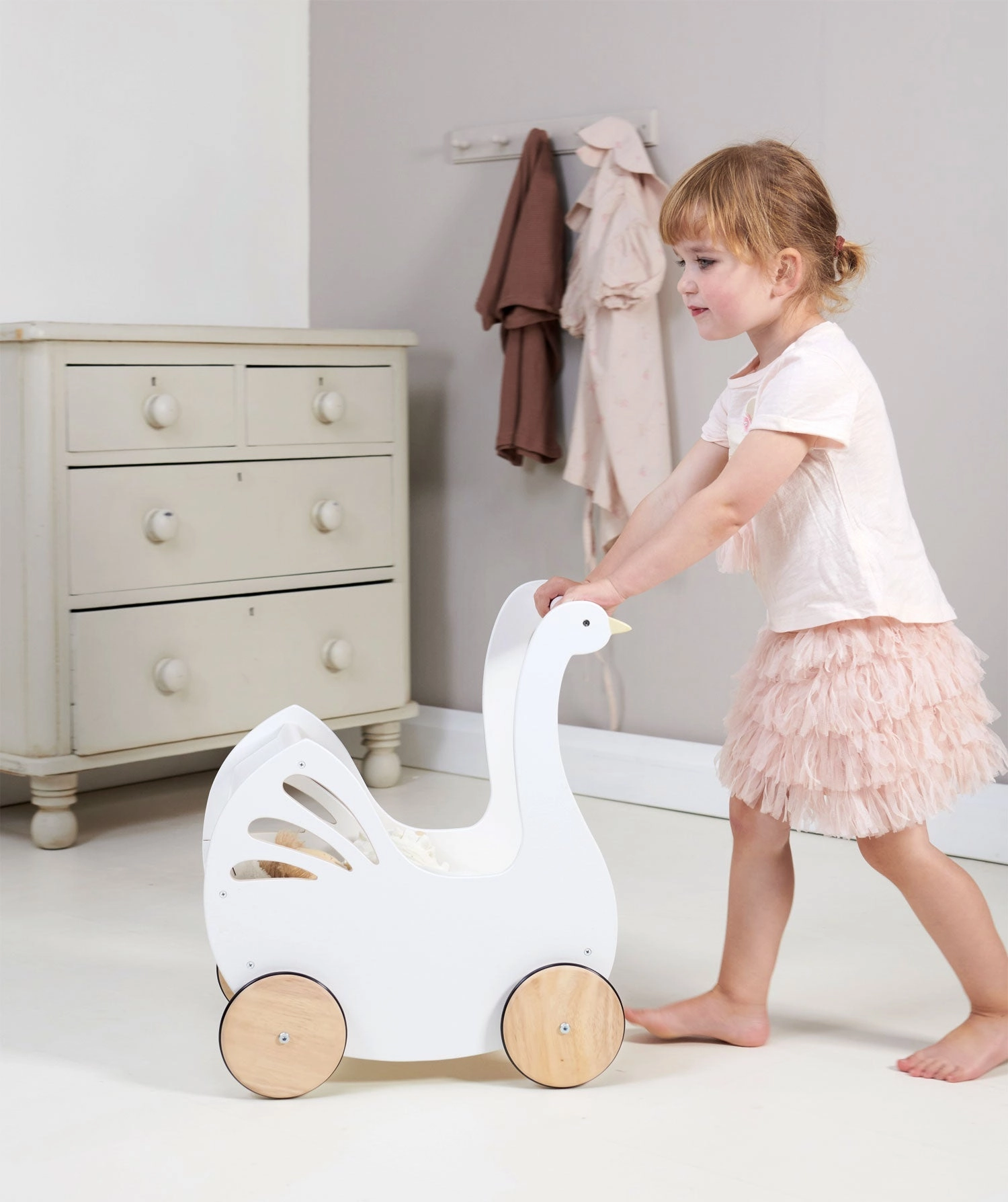 Sweet Wooden Swan Doll Stroller