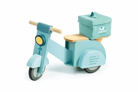 Tender Leaf Delivery Scooter