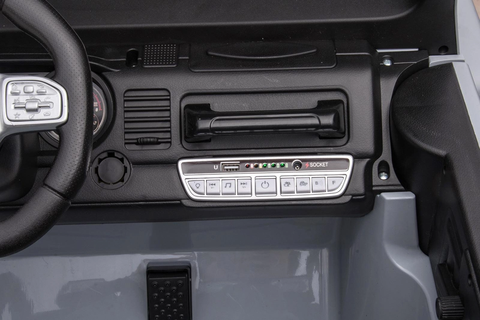 TOYOTA Land Cruiser Jeep 12V Battery 2-Seater Ride-on Car - Black