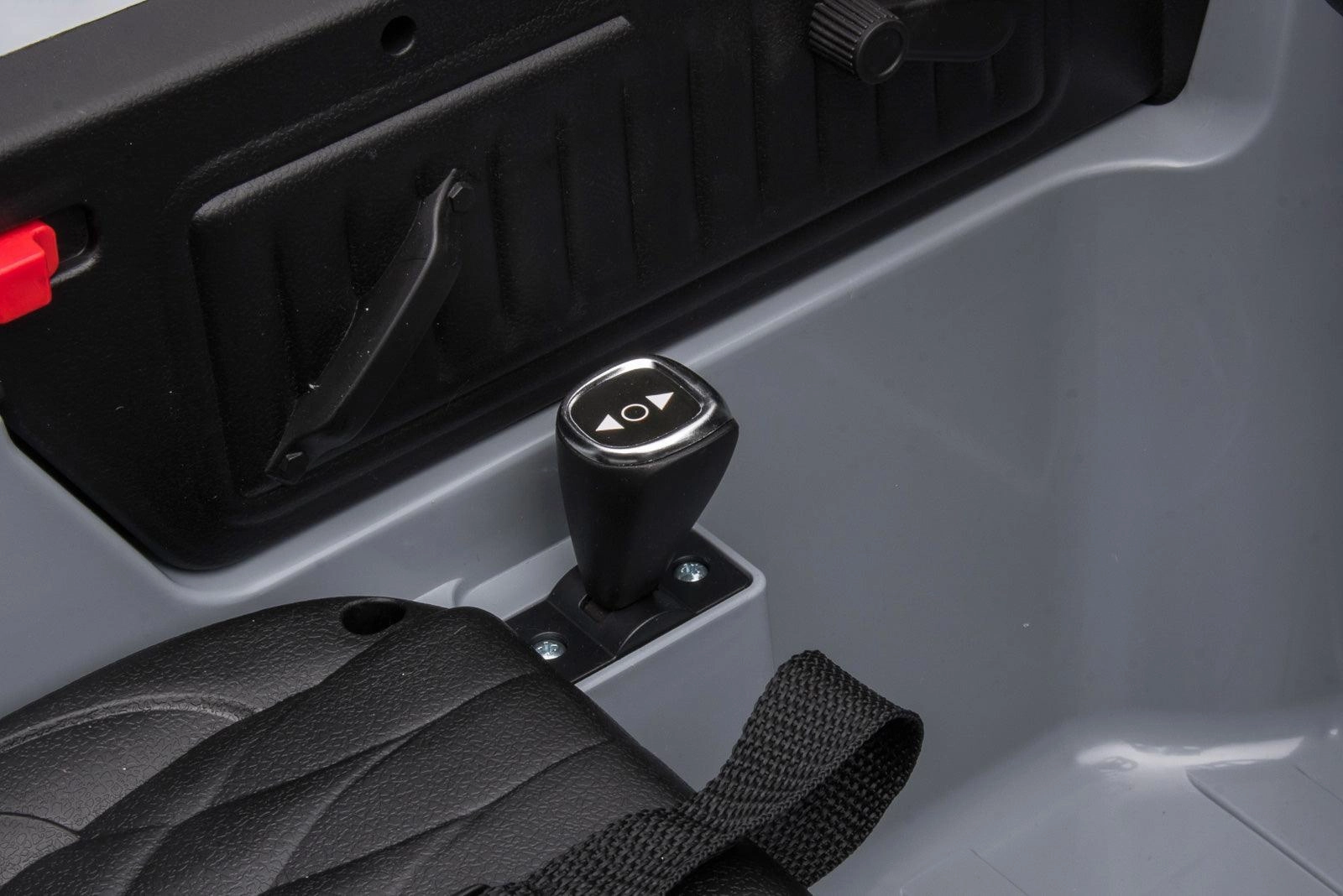 TOYOTA Land Cruiser Jeep 12V Battery 2-Seater Ride-on Car - Black