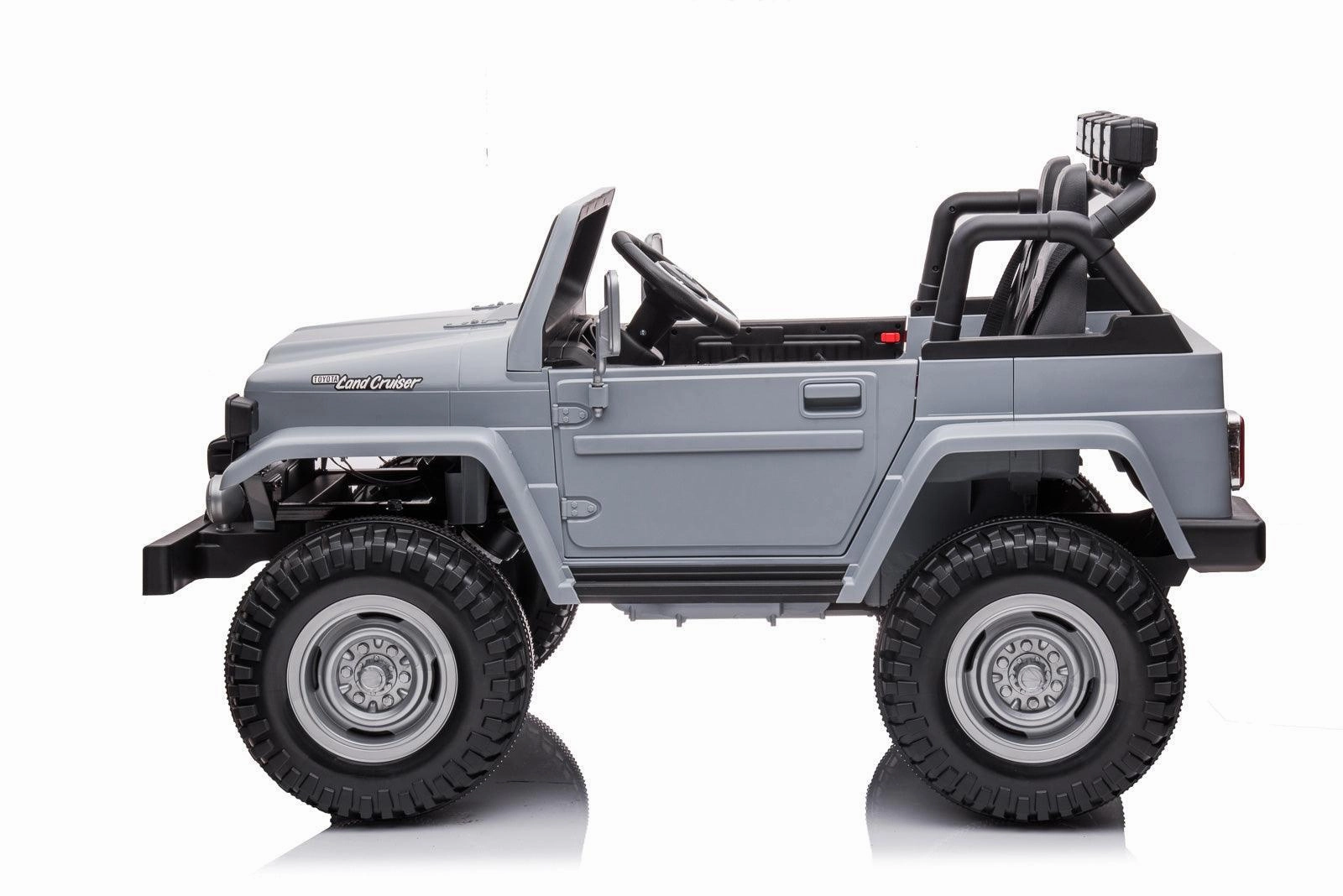 TOYOTA Land Cruiser Jeep 12V Battery 2-Seater Ride-on Car - Black