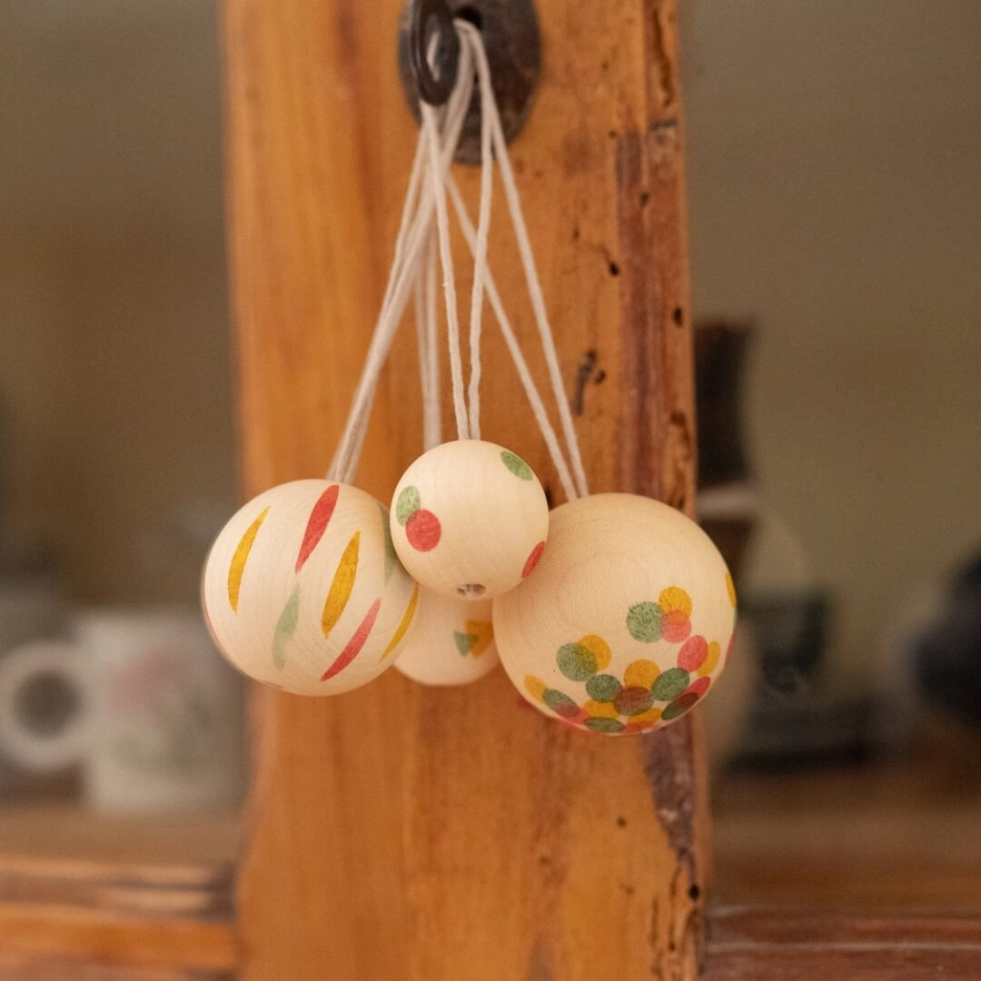 Wonder Balls Wooden Ornament Set