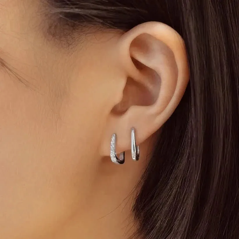 Ania Haie Boucles d'oreilles ovales en argent pavé Huggies E059-10H Bijoux Ania Haie
