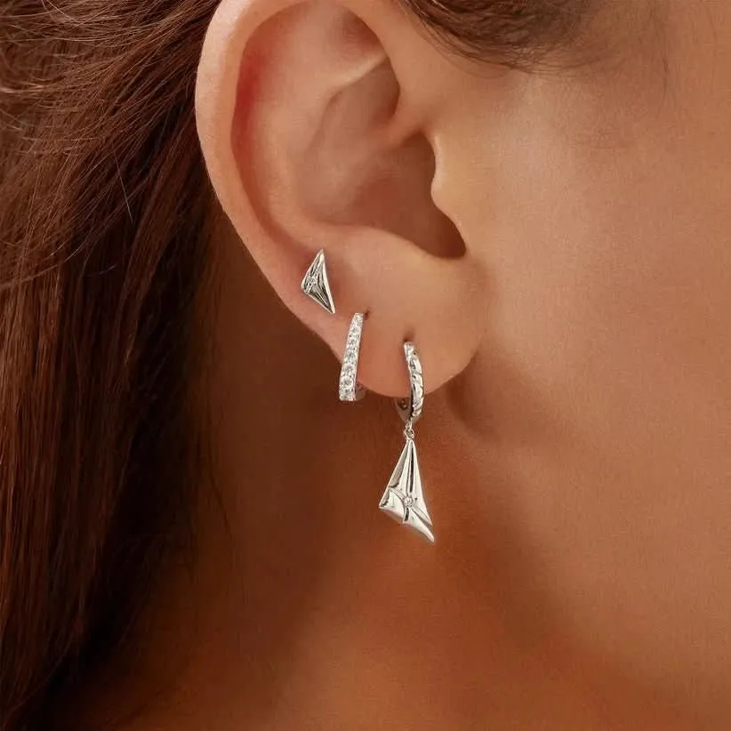 Boucles d'oreilles à clous Triangle argenté Kiss E059-05H Ania Haie Bijoux