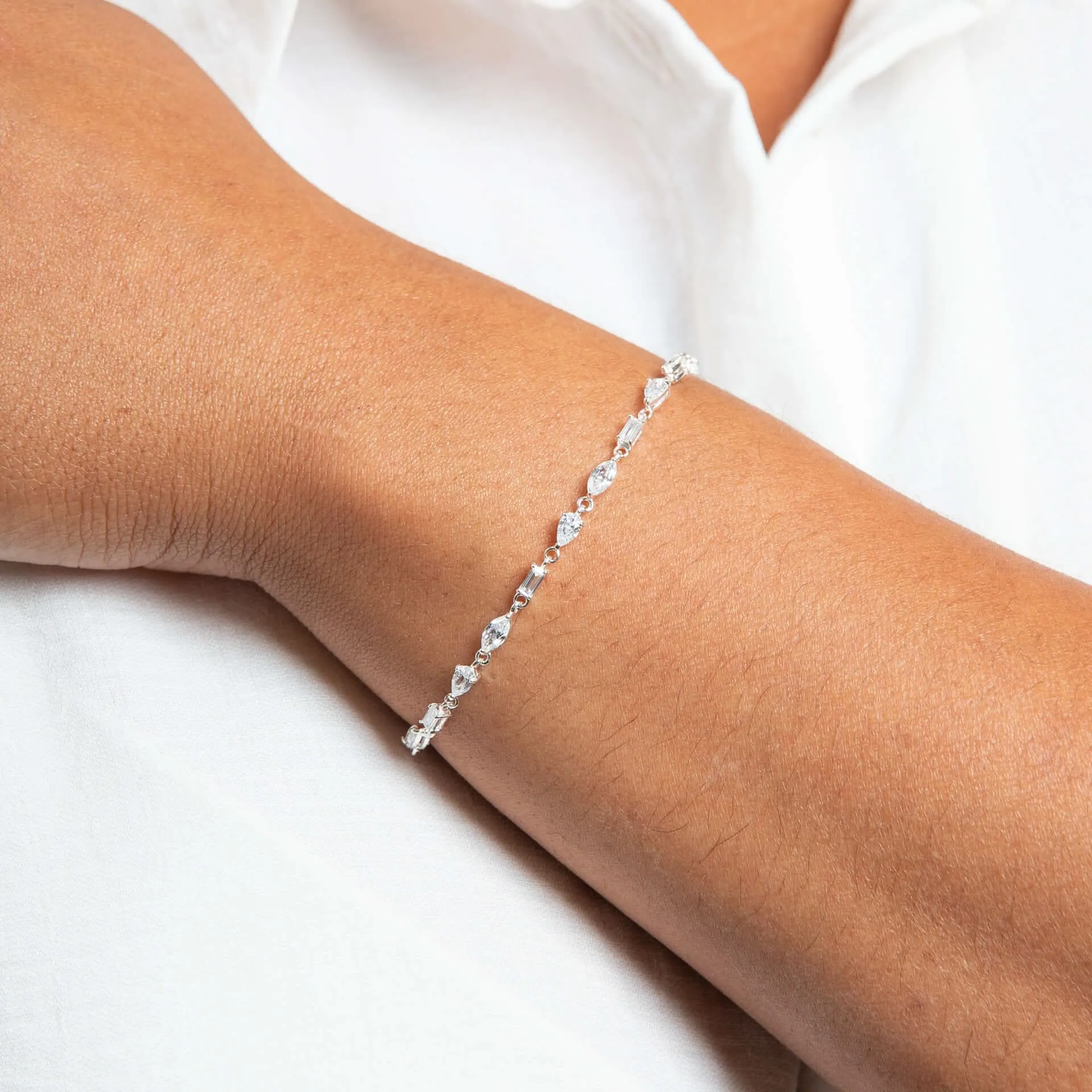 Bracelet Blanc en Argent Sterling avec Zirconium Cubique B5535C - Débuts Bijoux