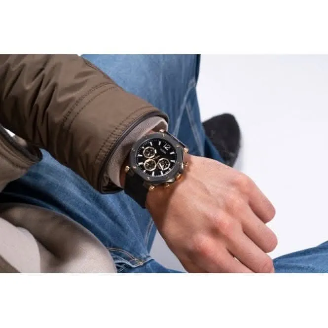 Gents Edge Monture en acier brossé avec bracelet en cuir véritable et silicone GW0492G1