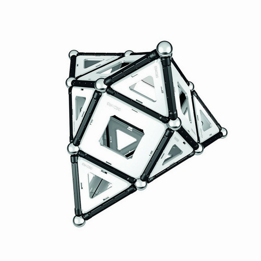 GeoMag - Black and White 104