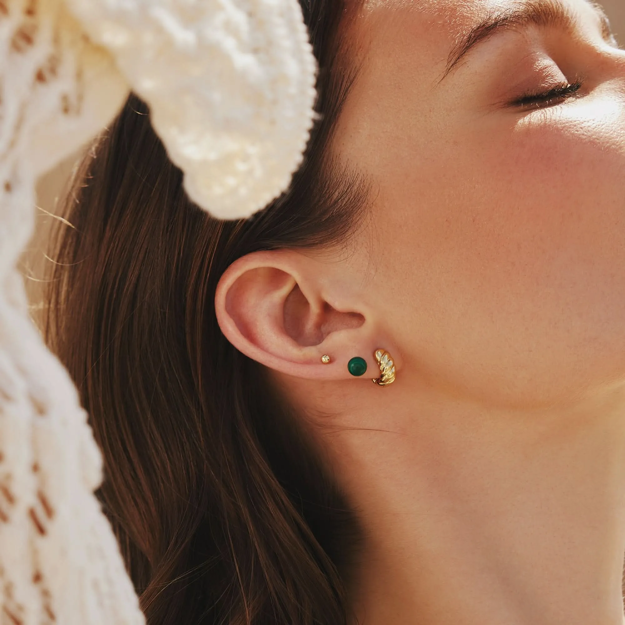 Boucles d'oreilles à clous Sphère Malachite Or E063-02G Ania Haie Jewellery
