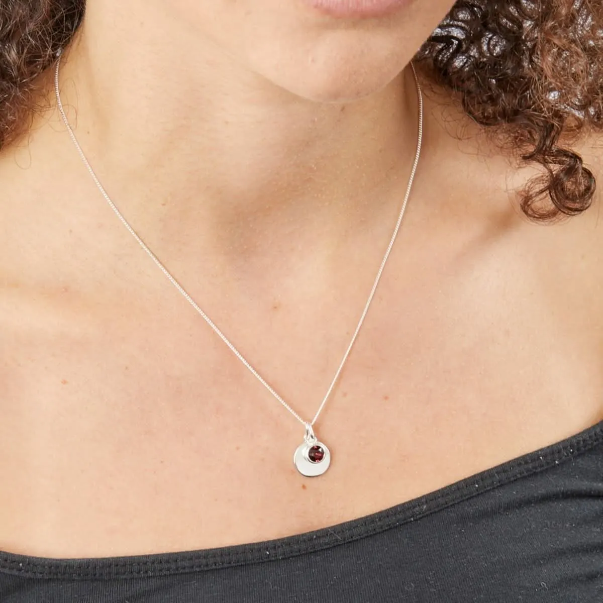Pendentif en Cristal Swarovski Bordeaux Plaqué Or P1578 - Bijoux Beginnings