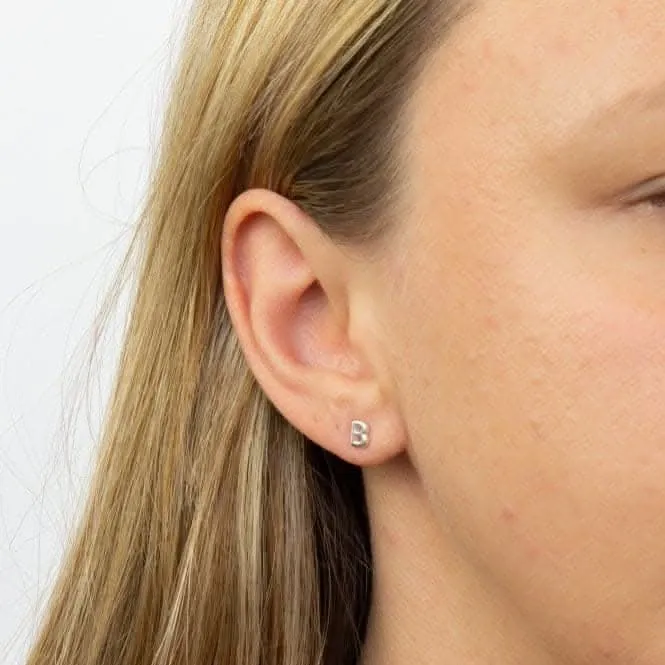 Boucles d'oreilles à clous en argent sterling Initial B E6019 - Bijoux Beginnings