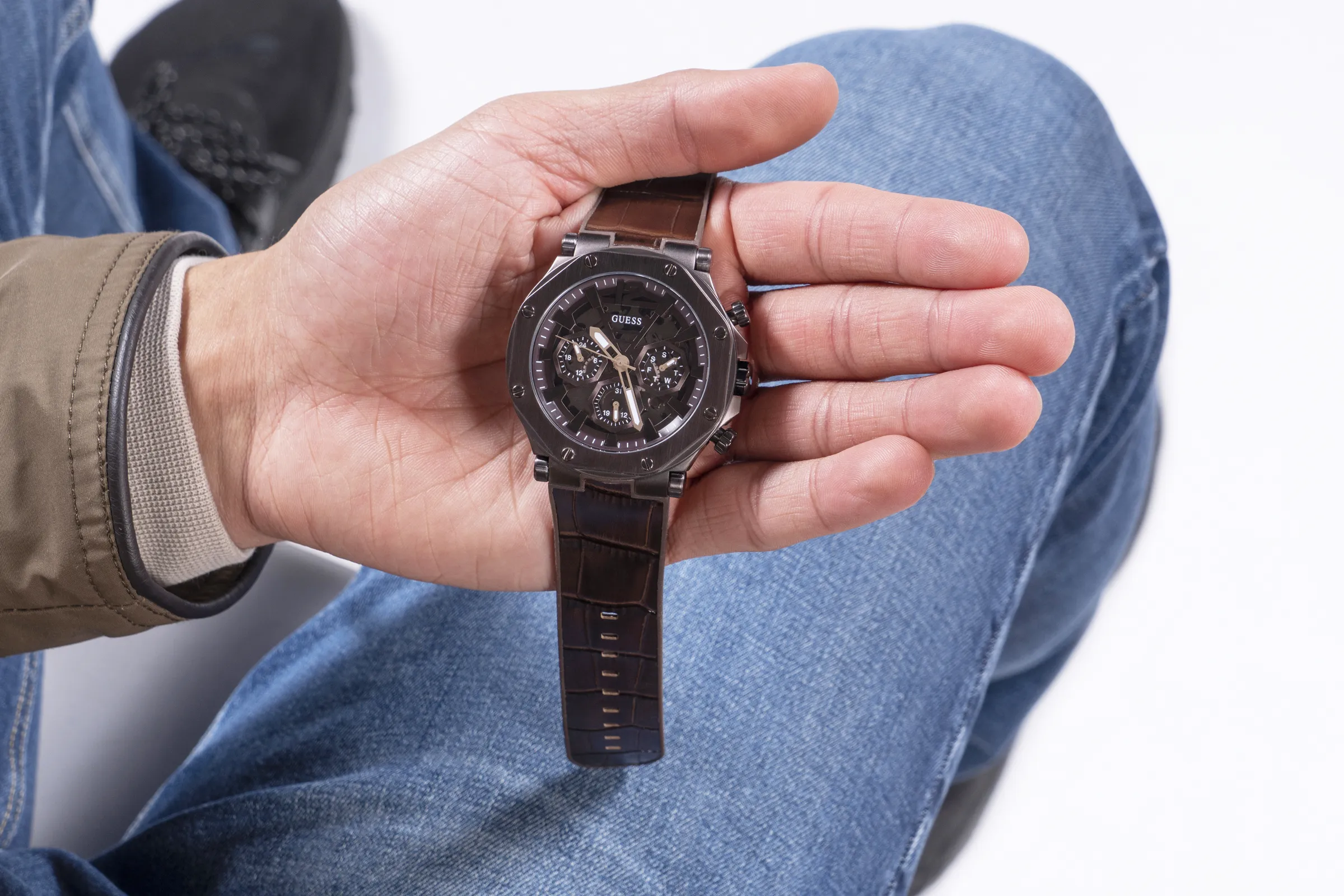 Montres Jewelry Guess Guess - Montre Edge Chocolat Marron pour Homme - GW0492G2 - 785680