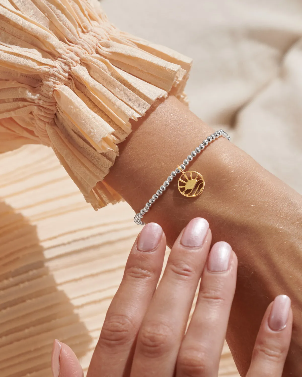 Joma Jewelry Un Peu de Confiance Dans la Magie des Nouveaux Départs Bracelet en Argent et Or