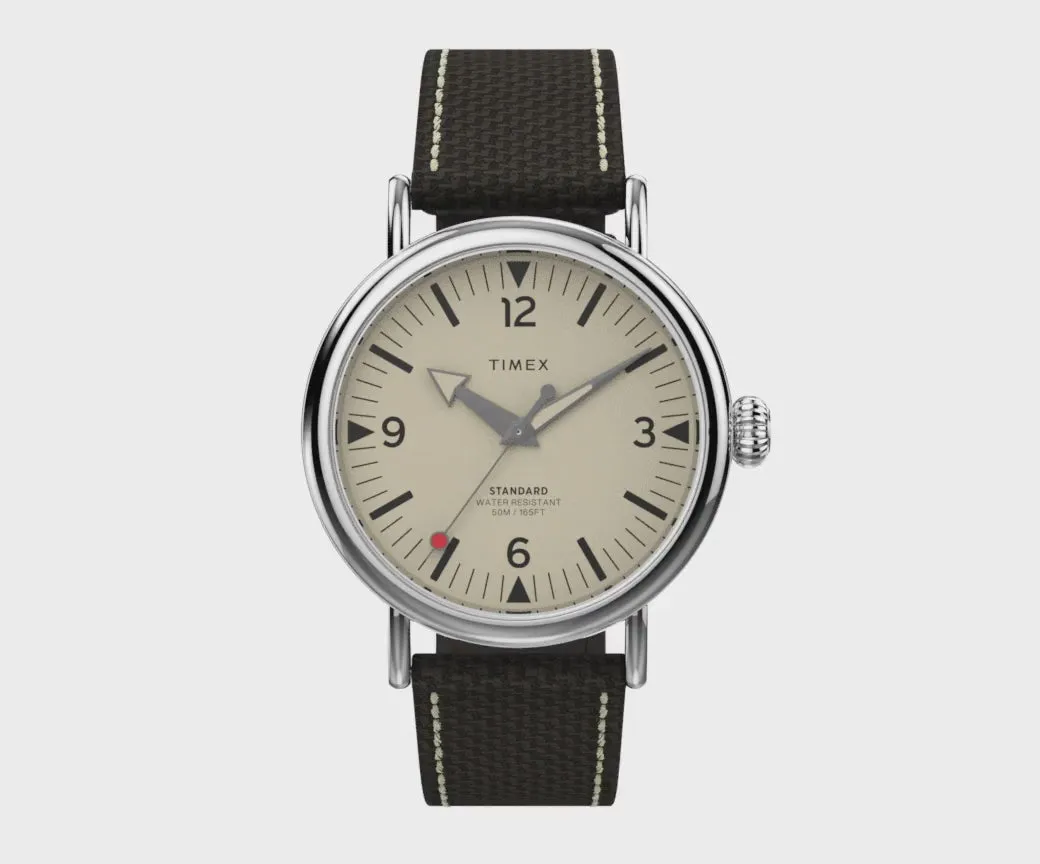 Montre Timex Gents Standard en finition argentée TW2V44100