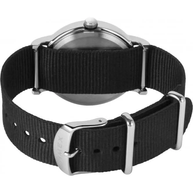 Montre unisexe Weekender à cadran argenté TW2V07000