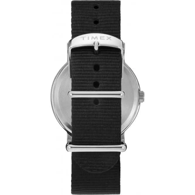 Montre unisexe Weekender à cadran argenté TW2V07000